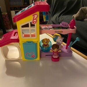 Little People Barbie Pet Spa